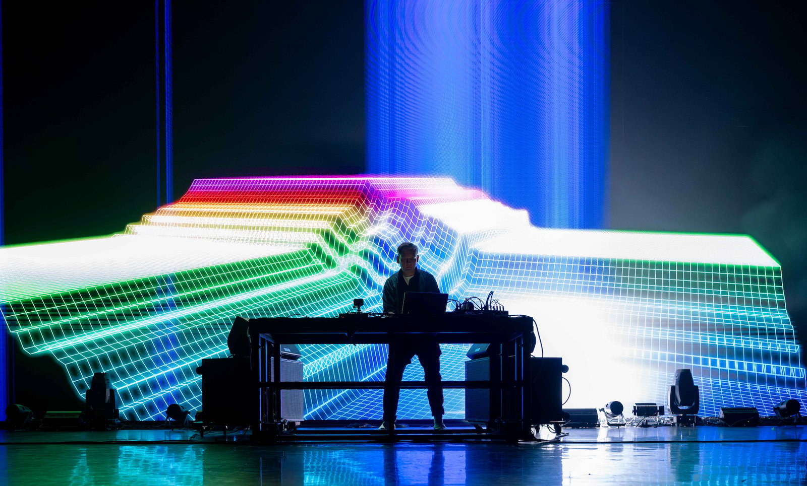 The Machine and the Gardener | Carsten Nicolai - Right Click Save