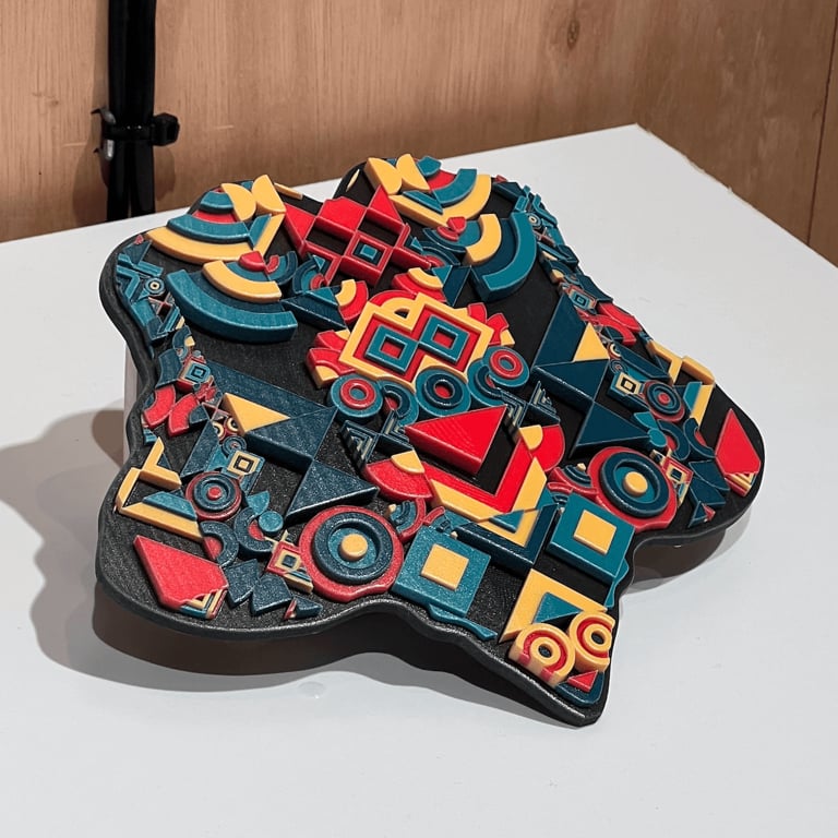 Shunsuke Takawo, 3D-printed Generativemasks #2195, 2021. Courtesy of the artist