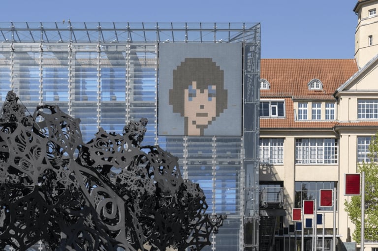 Larva Labs, CryptoPunk #2554 on the facade of ZKM, Karlsruhe, 2017. Courtesy of the artists