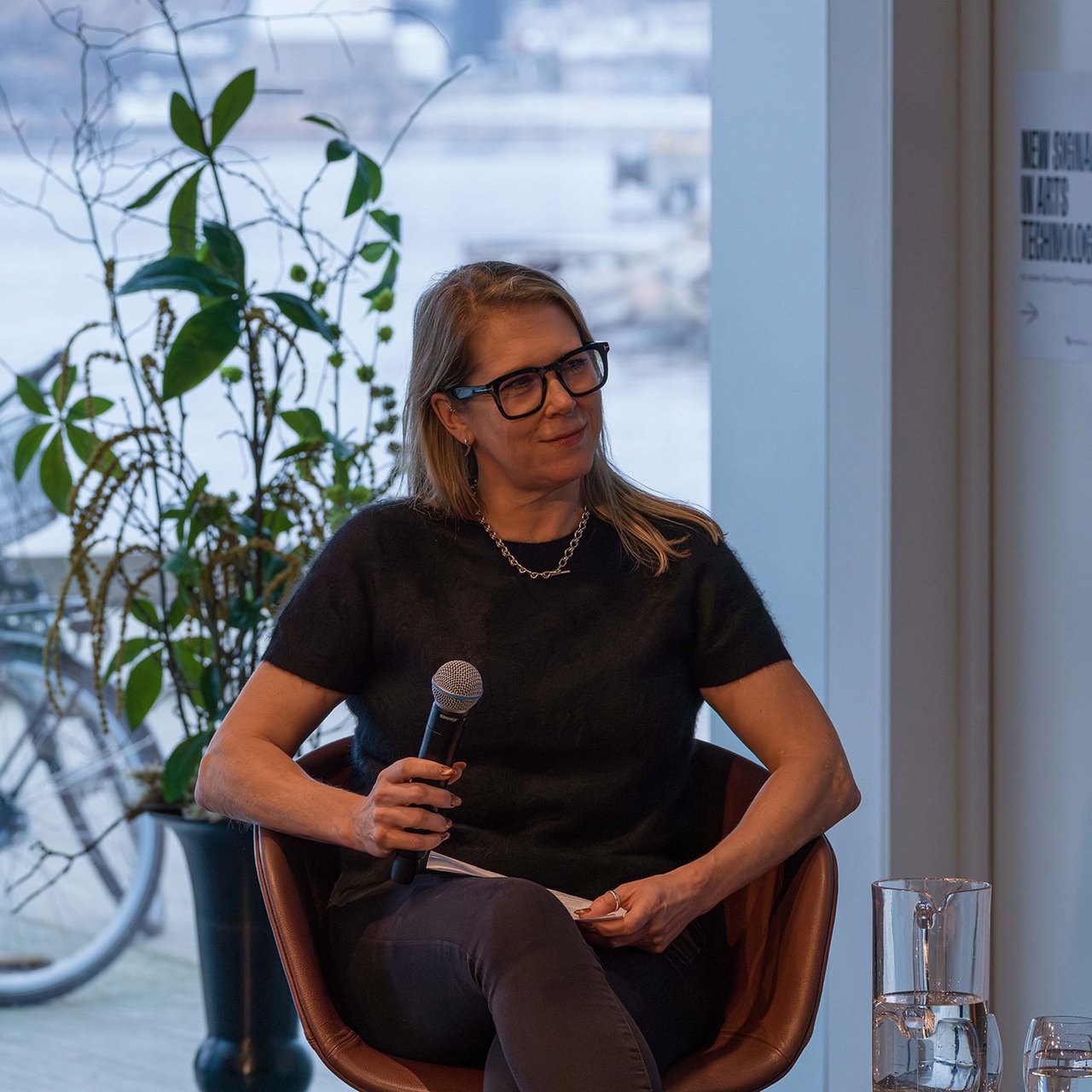 Rachel Falconer moderating the panel Signals from the Future: Launching The Liminal Review. Photography by Even Askildsen