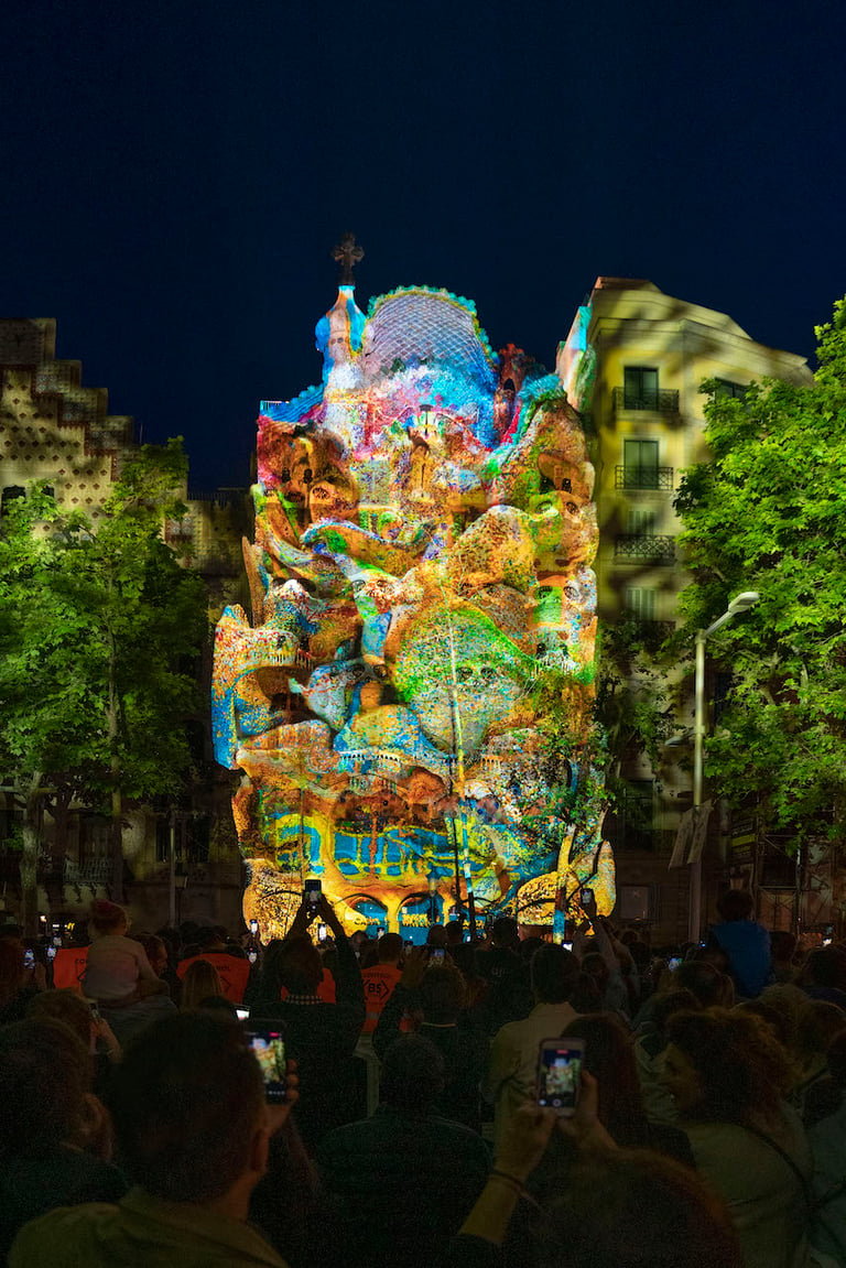 Refik Anadol, Living Architecture: Casa Batlló — Mapping Performance, 2022. Courtesy of the artist